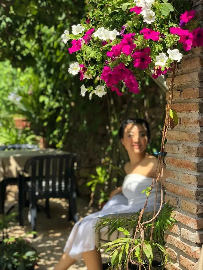 B&B Giulia Taormina Bed & Breakfast